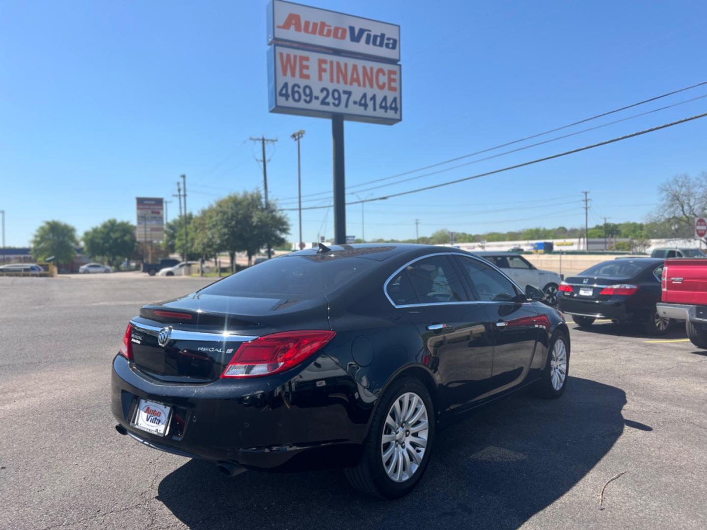 2013 BLACK Buick Regal Turbo Premium 1 (2G4GS5EV0D9) with an 2.0L L4 DOHC 16V TURBO engine, 6-Speed Automatic transmission, located at 420 I-35E, Lancaster, TX, 75146, (469) 297-4144, 32.593929, -96.823685 - Photo#4